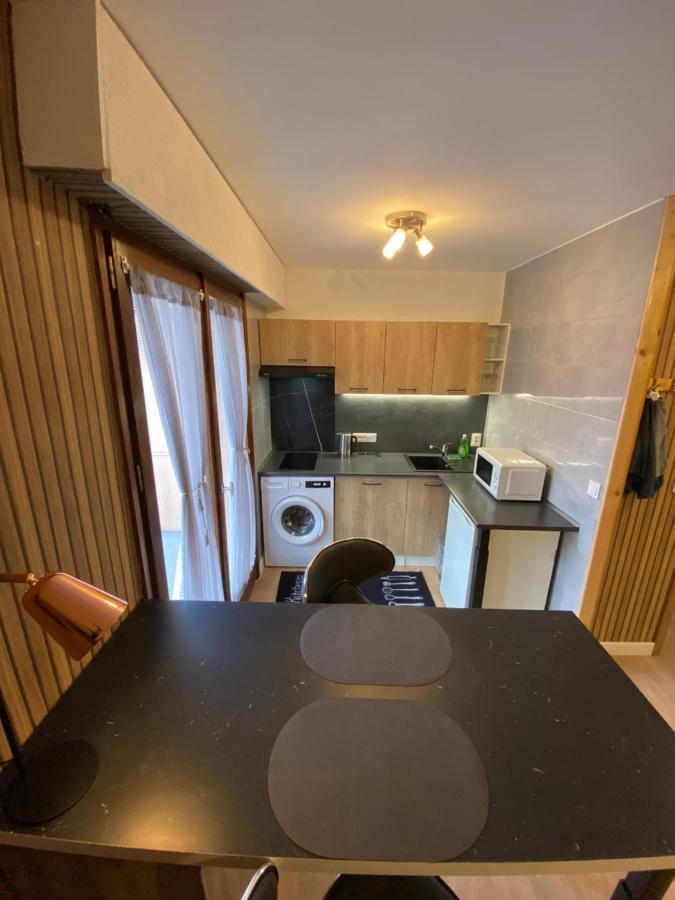 Studios & Chambres Aux Portes De Geneve Saint-Julien-en-Genevois Exteriör bild